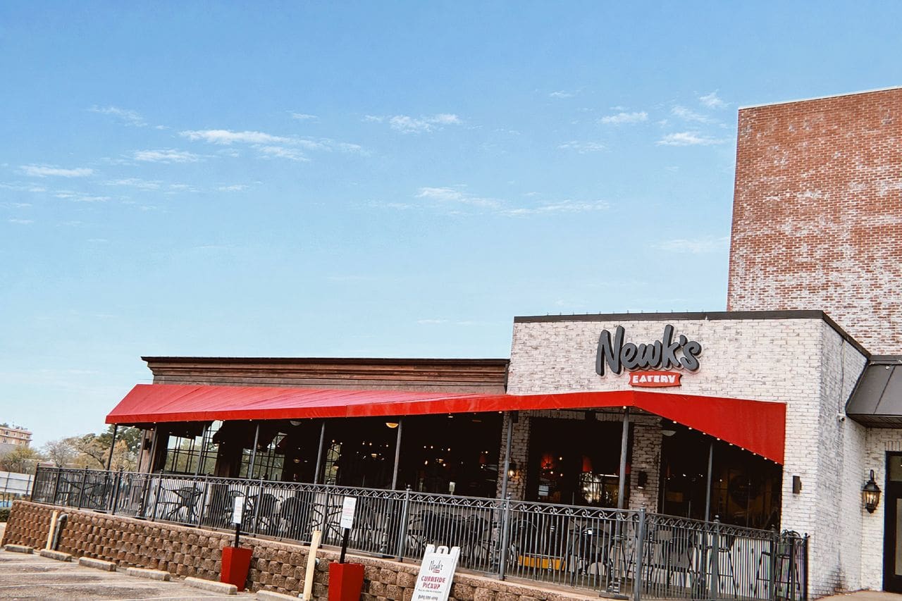 exterior of newk's eatery