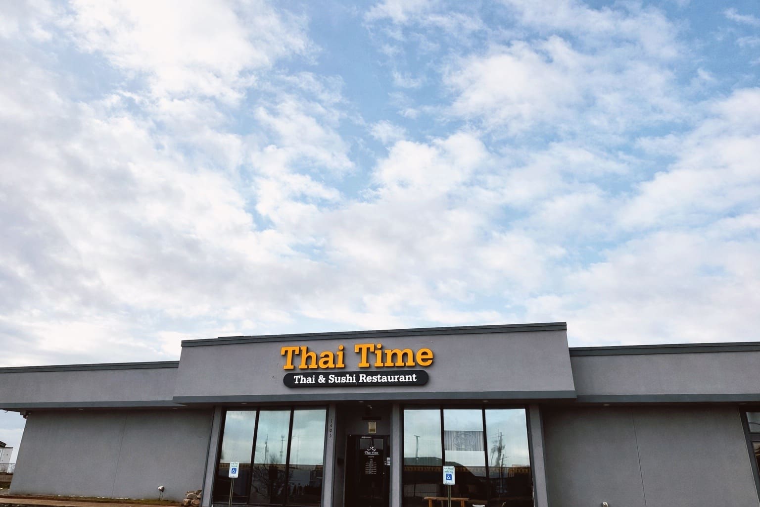 exterior of thai time